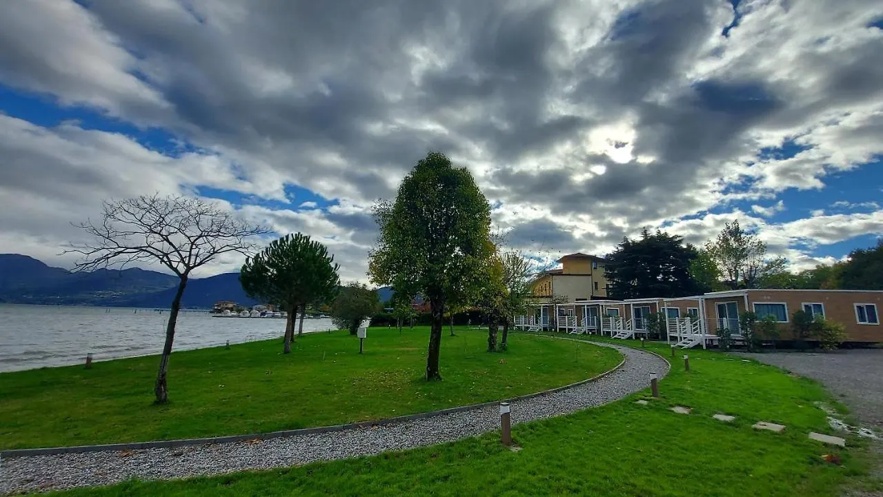 Belvedere Clusane Camping Iseo Włochy